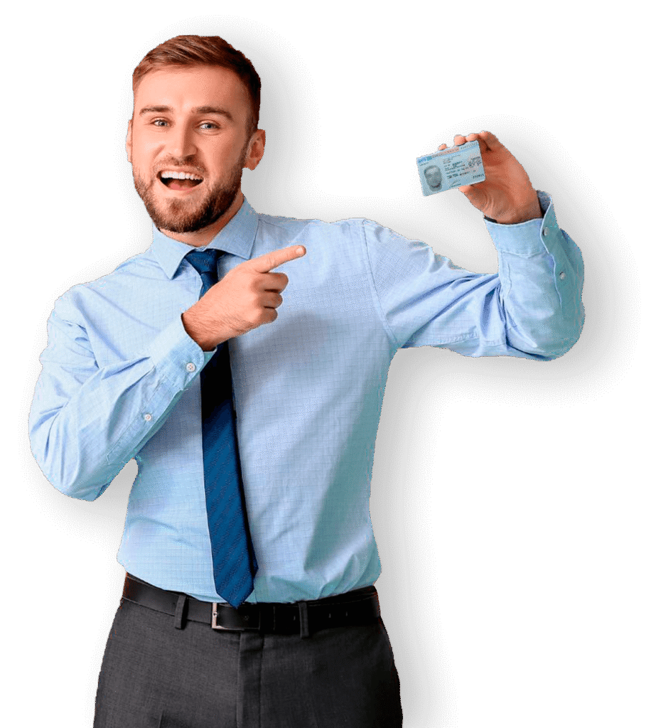 Мужчина в деловой одежде держит и показывает Голубую карту ЕС — символ легального ВНЖ и работы в Европе